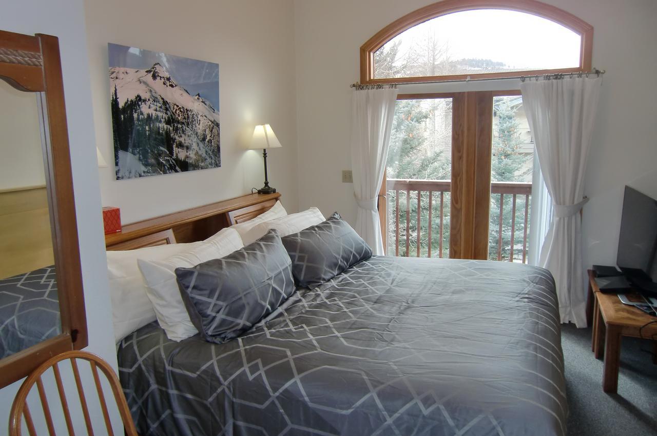 Mein Haus Bed & Breakfast Avon Exterior photo