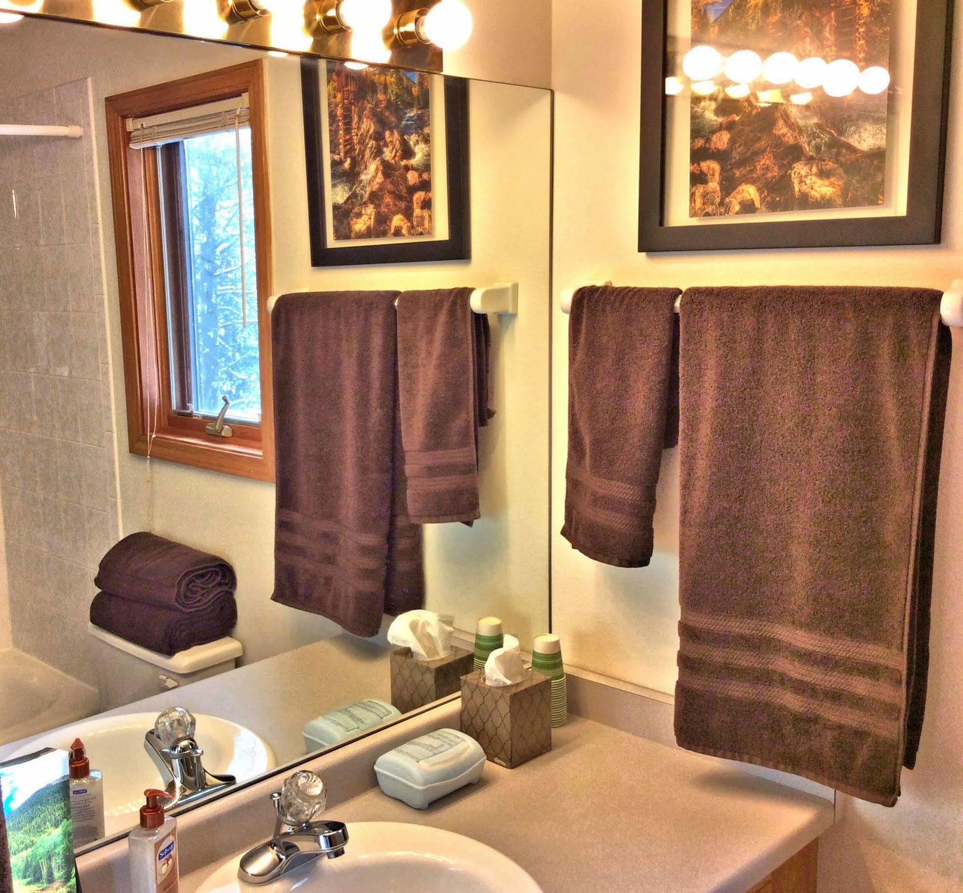 Mein Haus Bed & Breakfast Avon Exterior photo